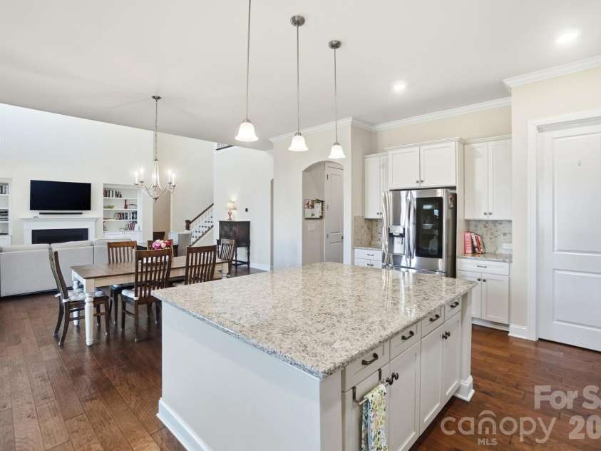 16524 Monocacy Boulevard, Huntersville, NC 28078.  MLS# CAR4356763, YatesRealty ID 4216. 
