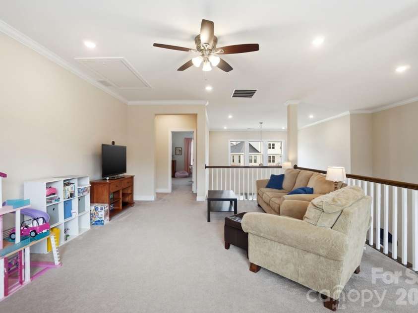 16524 Monocacy Boulevard, Huntersville, NC 28078.  MLS# CAR4356763, YatesRealty ID 4216. 