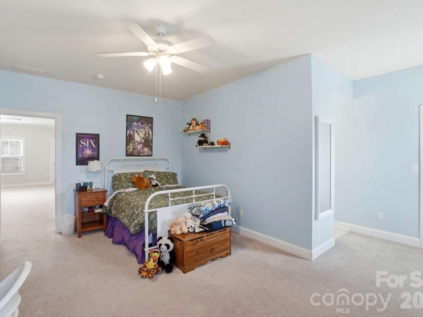 16524 Monocacy Boulevard, Huntersville, NC 28078.  MLS# CAR4356763, YatesRealty ID 4216. 