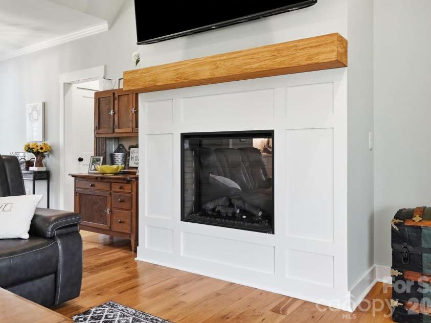 257 Glenwood Drive, Oakboro, NC 28129.  MLS# CAR4406473, YatesRealty ID 42160. 