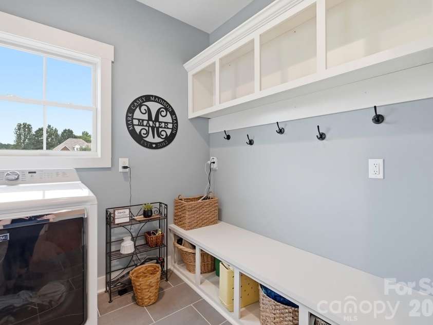 257 Glenwood Drive, Oakboro, NC 28129.  MLS# CAR4406473, YatesRealty ID 42160. 