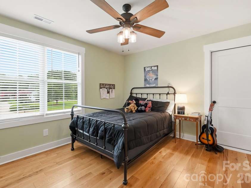 257 Glenwood Drive, Oakboro, NC 28129.  MLS# CAR4406473, YatesRealty ID 42160. 