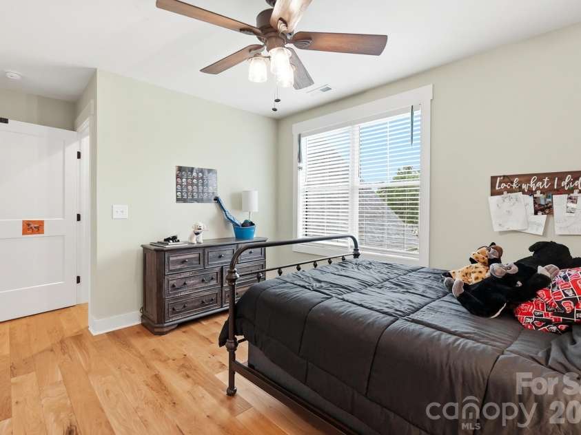 257 Glenwood Drive, Oakboro, NC 28129.  MLS# CAR4406473, YatesRealty ID 42160. 