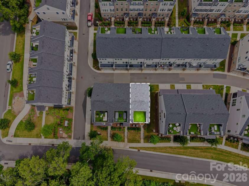 2525 Deacon Avenue, Charlotte, NC 28204.  MLS# CAR4381991, YatesRealty ID 42161. 