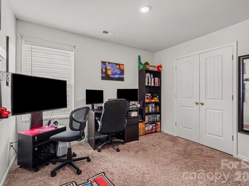 2238 Lanza Drive, Charlotte, NC 28215.  MLS# CAR4403763, YatesRealty ID 42163. Bedroom 3/office
