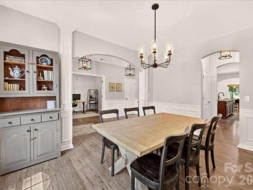1217 Crofton Drive, Waxhaw, NC 28173.  MLS# CAR4405814, YatesRealty ID 42164. 