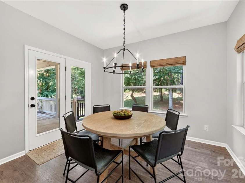 1217 Crofton Drive, Waxhaw, NC 28173.  MLS# CAR4405814, YatesRealty ID 42164. 