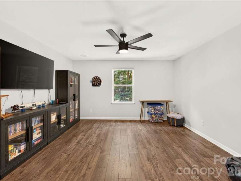 1217 Crofton Drive, Waxhaw, NC 28173.  MLS# CAR4405814, YatesRealty ID 42164. 