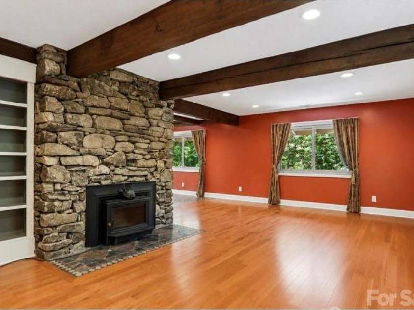 3 Edelweiss Drive, Horse Shoe, NC 28742.  MLS# CAR4403799, YatesRealty ID 42167. 