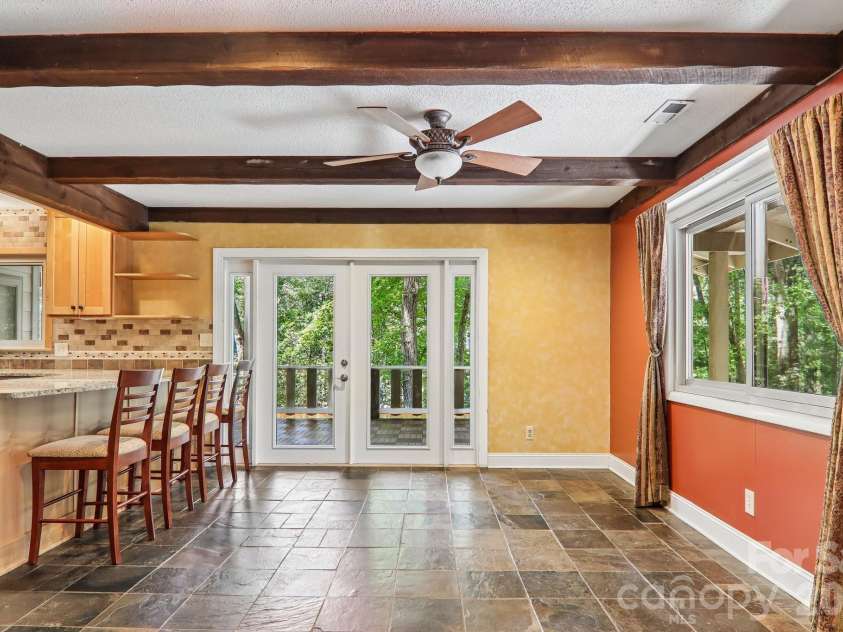 3 Edelweiss Drive, Horse Shoe, NC 28742.  MLS# CAR4403799, YatesRealty ID 42167. 