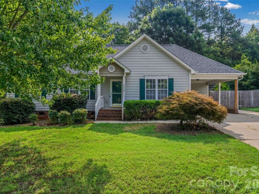 5408 Mallard Lane, Gastonia, NC 28052.  MLS# CAR4409134, YatesRealty ID 42168. Front view