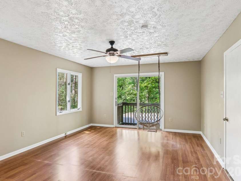 3 Frontier Court, Asheville, NC 28805.  MLS# CAR4403723, YatesRealty ID 42169. 