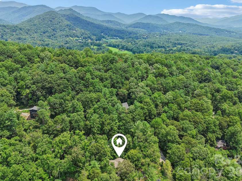 3 Frontier Court, Asheville, NC 28805.  MLS# CAR4403723, YatesRealty ID 42169. 
