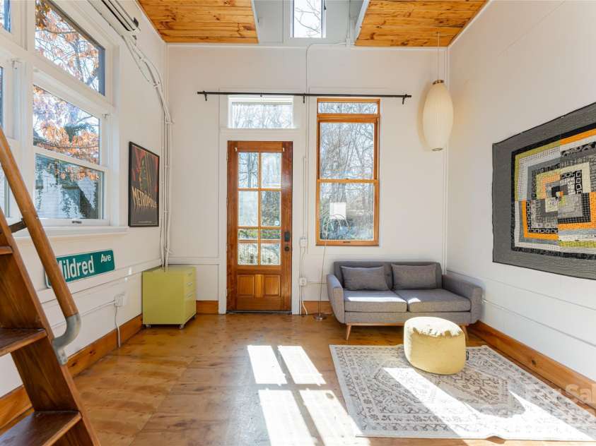 58 Mildred Avenue, Asheville, NC 28806.  MLS# CAR4211193, YatesRealty ID 4217. 