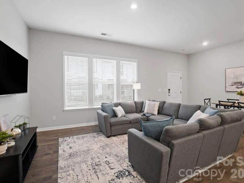 8928 Morning Mist Road, Charlotte, NC 28215.  MLS# CAR4345568, YatesRealty ID 4217. 