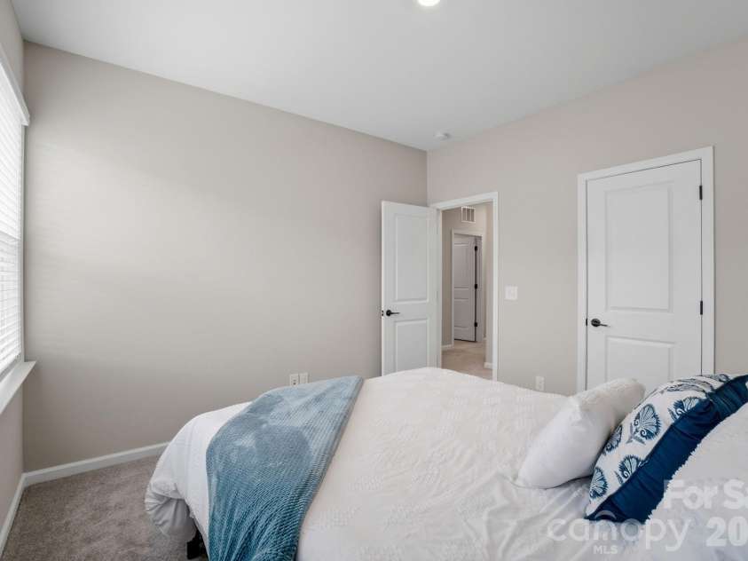 8928 Morning Mist Road, Charlotte, NC 28215.  MLS# CAR4345568, YatesRealty ID 4217. 