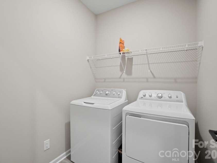8928 Morning Mist Road, Charlotte, NC 28215.  MLS# CAR4345568, YatesRealty ID 4217. 