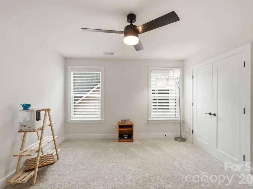 3041 Kinger Lane, Matthews, NC 28105.  MLS# CAR4408796, YatesRealty ID 42170. 