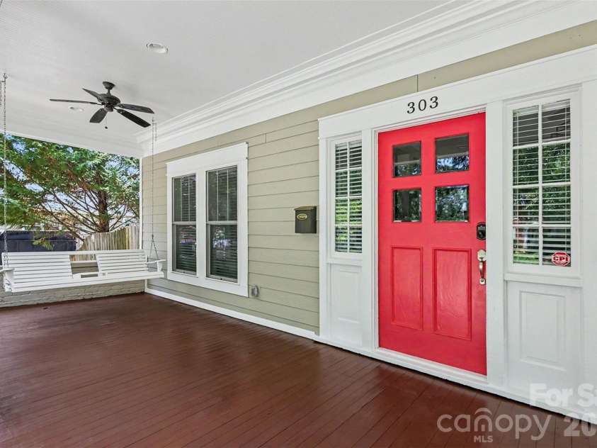303 Sylvania Avenue, Charlotte, NC 28206.  MLS# CAR4408762, YatesRealty ID 42171. 