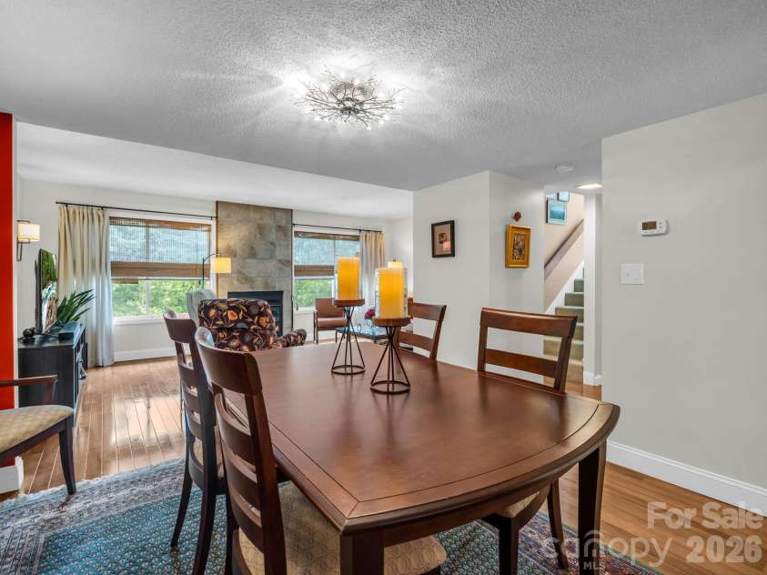 103 Shadowbrook Drive, Asheville, NC 28805.  MLS# CAR4407884, YatesRealty ID 42172. 