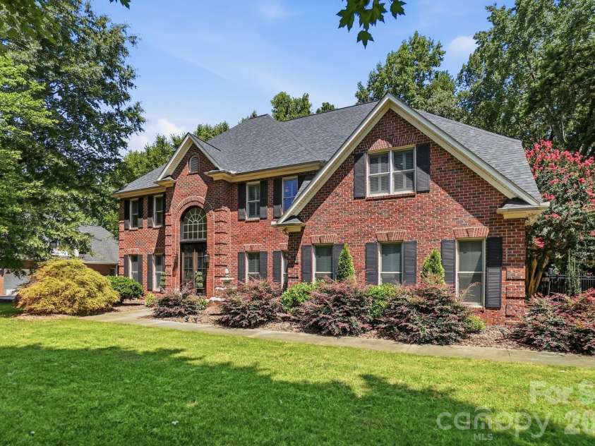 132 Rugby Road, Salisbury, NC 28144.  MLS# CAR4410249, YatesRealty ID 42173. 