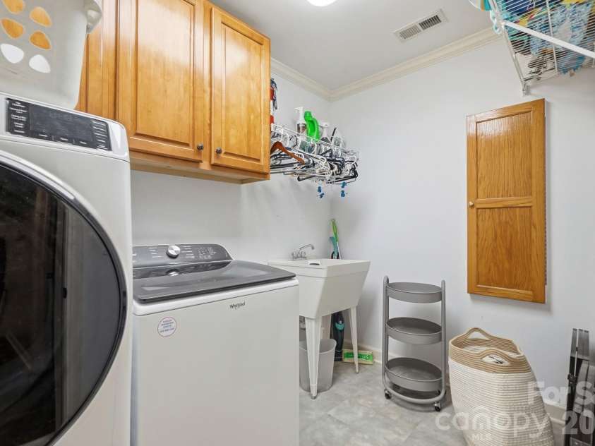 132 Rugby Road, Salisbury, NC 28144.  MLS# CAR4410249, YatesRealty ID 42173. Laundry on upper level