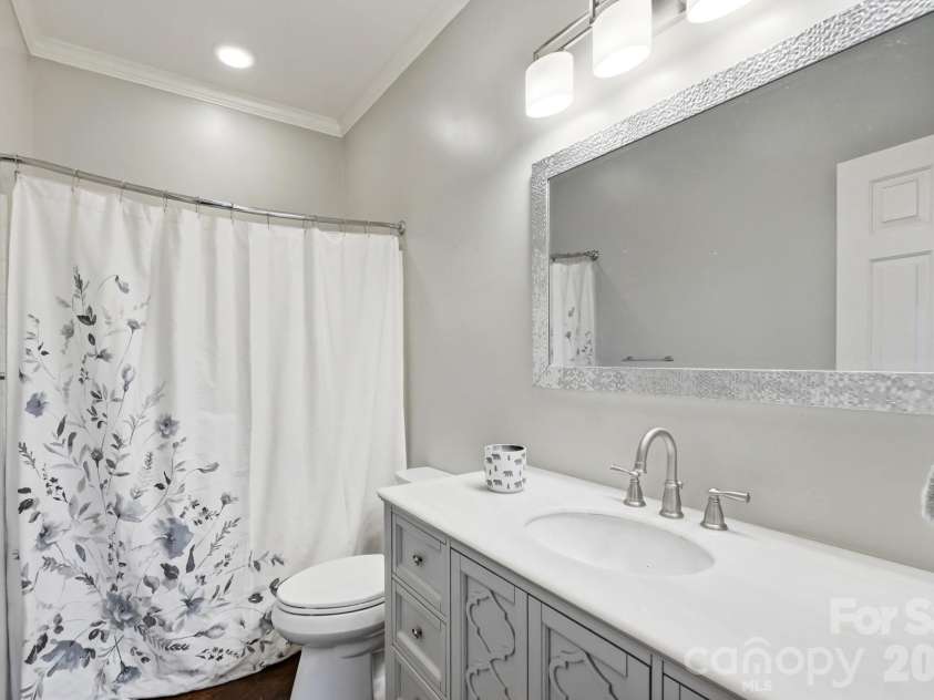 132 Rugby Road, Salisbury, NC 28144.  MLS# CAR4410249, YatesRealty ID 42173. Main level bathroom