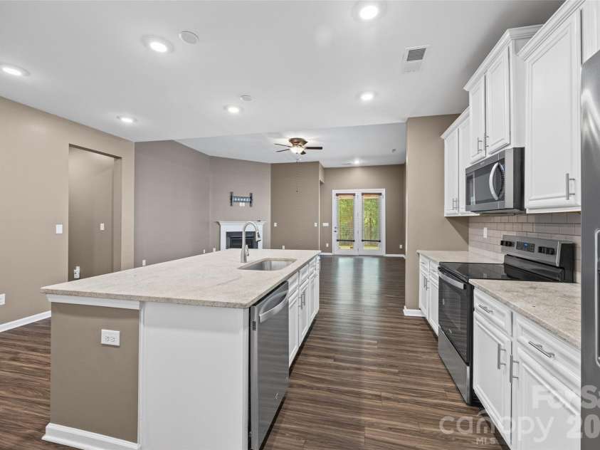 596 Rustlewood Way, Rock Hill, SC 29732.  MLS# CAR4409855, YatesRealty ID 42174. 