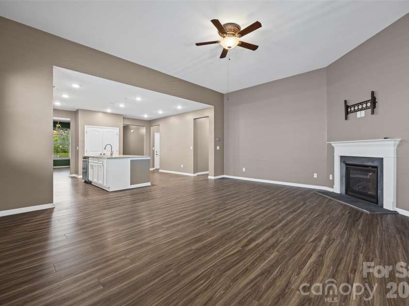 596 Rustlewood Way, Rock Hill, SC 29732.  MLS# CAR4409855, YatesRealty ID 42174. 