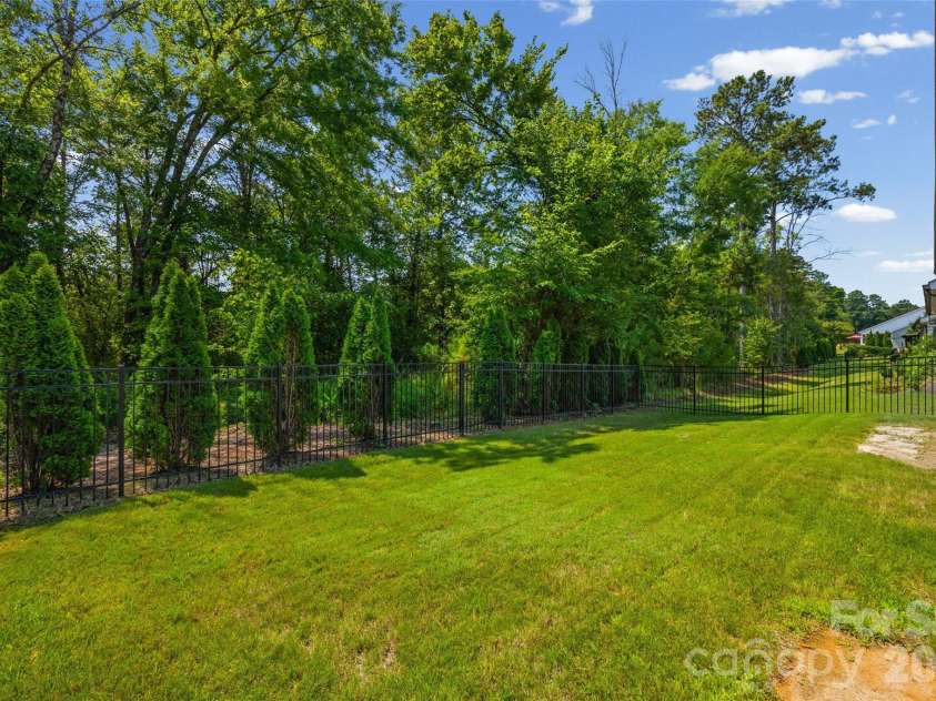 596 Rustlewood Way, Rock Hill, SC 29732.  MLS# CAR4409855, YatesRealty ID 42174. 