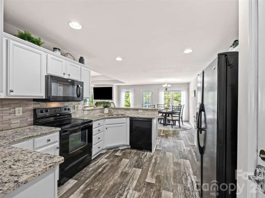 4215 Bonanza Trail, Lancaster, SC 29720.  MLS# CAR4408532, YatesRealty ID 42176. 