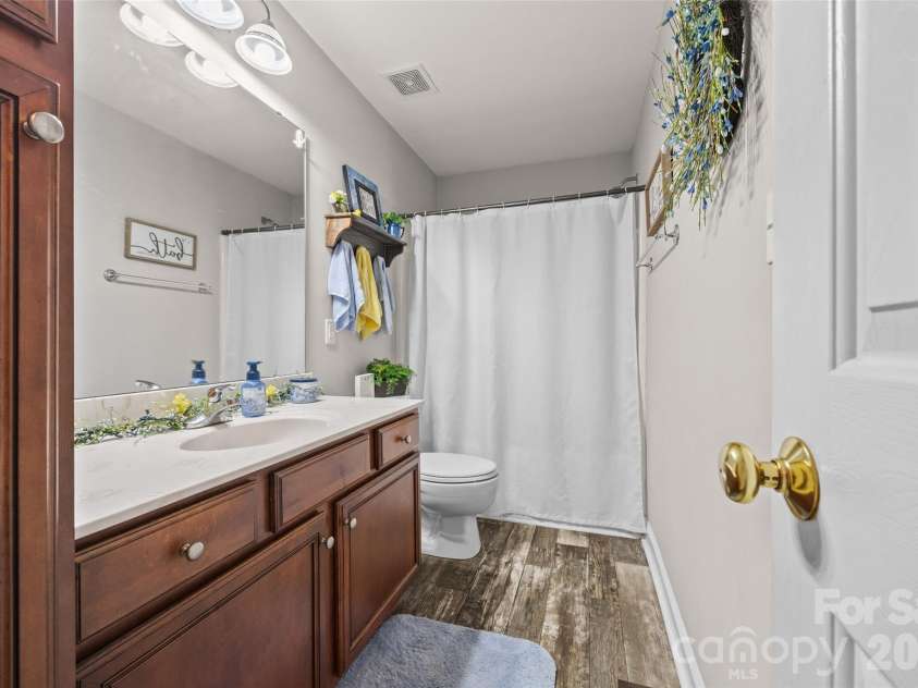 4215 Bonanza Trail, Lancaster, SC 29720.  MLS# CAR4408532, YatesRealty ID 42176. 