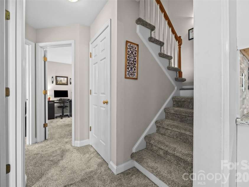 4215 Bonanza Trail, Lancaster, SC 29720.  MLS# CAR4408532, YatesRealty ID 42176. 