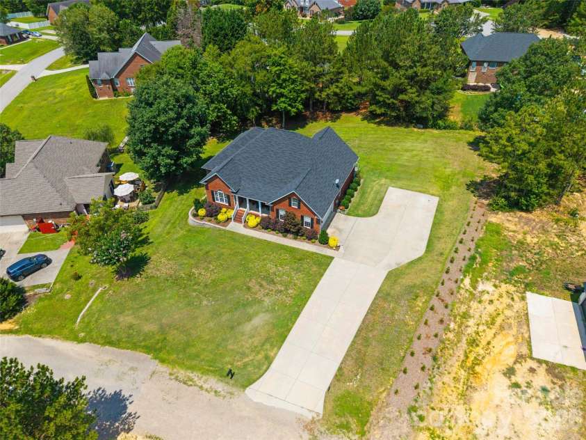 4215 Bonanza Trail, Lancaster, SC 29720.  MLS# CAR4408532, YatesRealty ID 42176. 