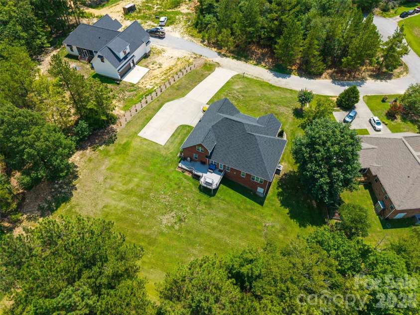 4215 Bonanza Trail, Lancaster, SC 29720.  MLS# CAR4408532, YatesRealty ID 42176. 