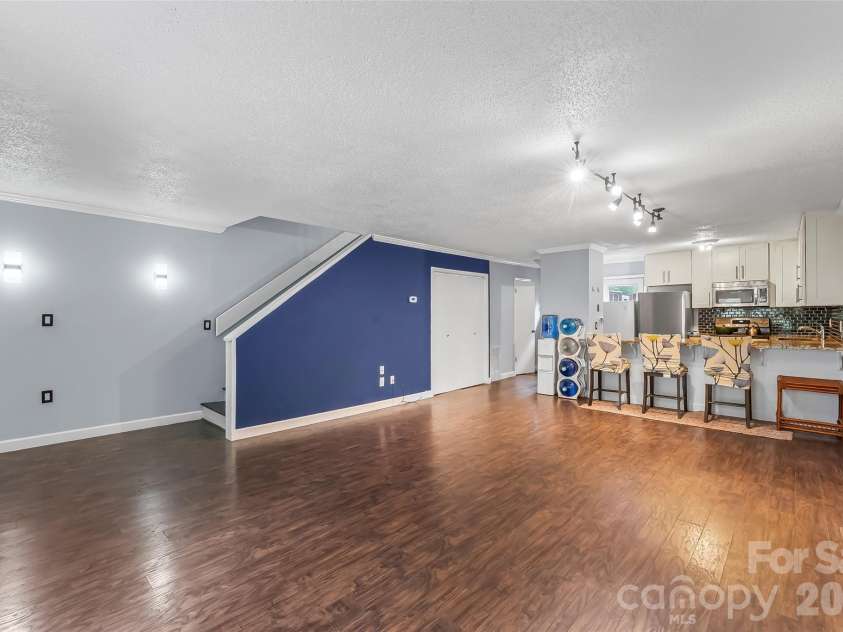 119 Colony Drive, Arden, NC 28704.  MLS# CAR4408014, YatesRealty ID 42177. 