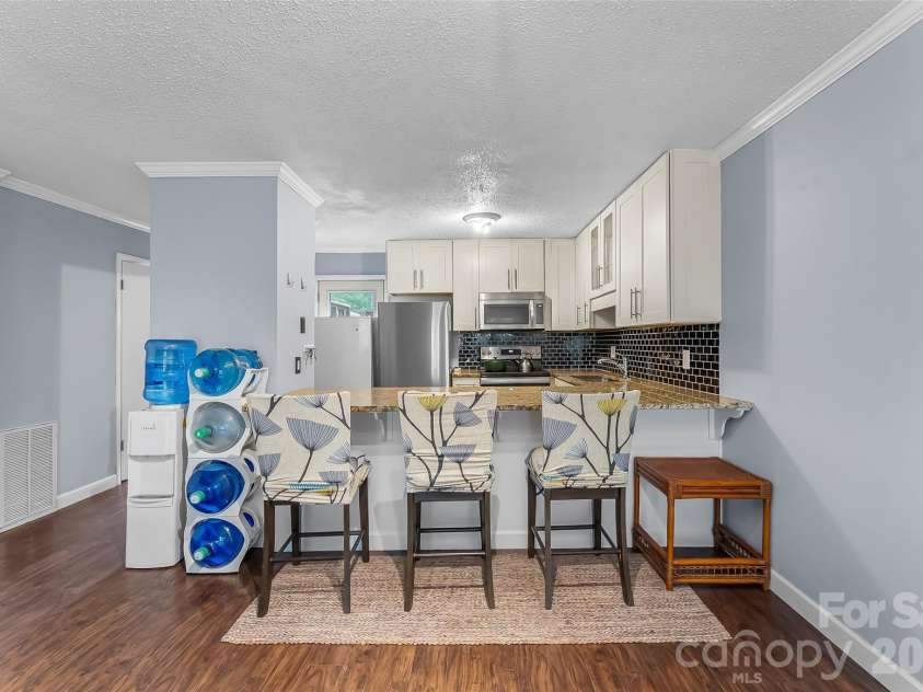 119 Colony Drive, Arden, NC 28704.  MLS# CAR4408014, YatesRealty ID 42177. 