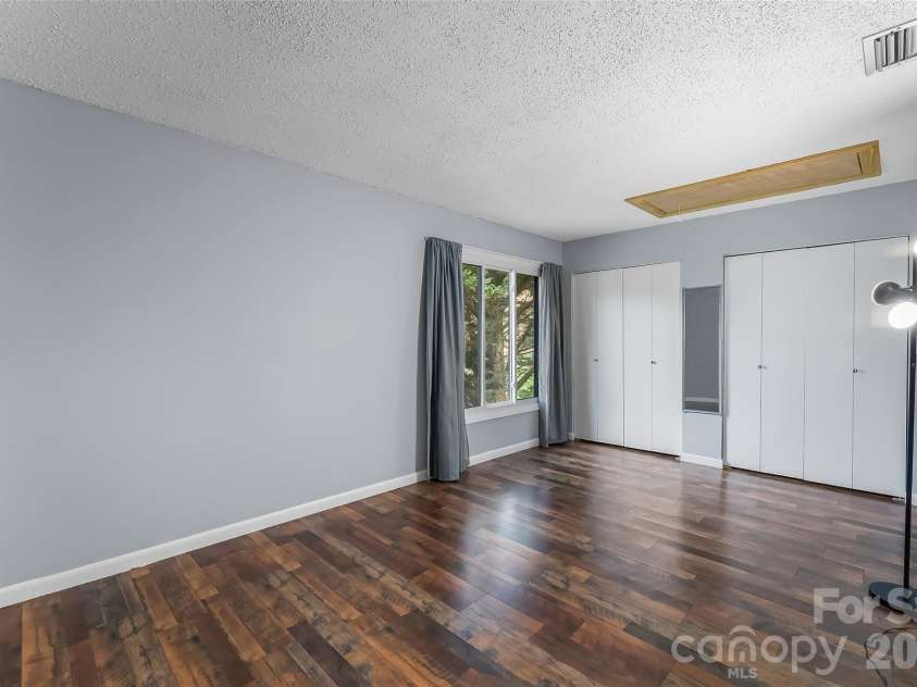 119 Colony Drive, Arden, NC 28704.  MLS# CAR4408014, YatesRealty ID 42177. 