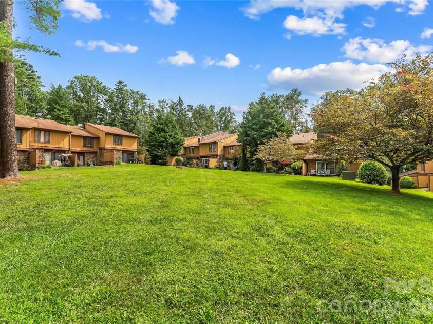 119 Colony Drive, Arden, NC 28704.  MLS# CAR4408014, YatesRealty ID 42177. 