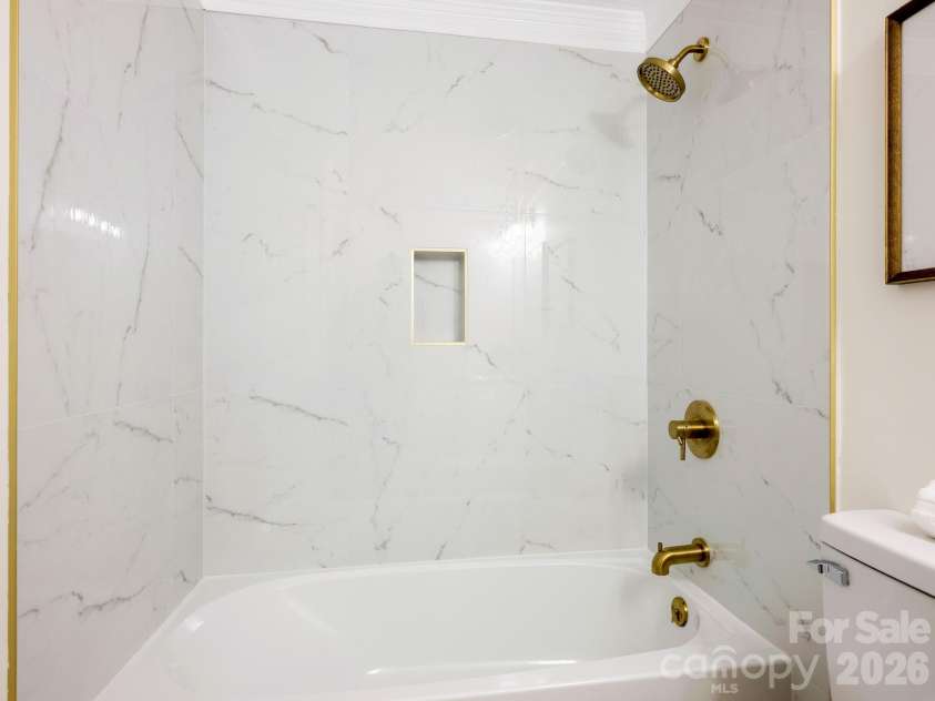 5808 Ryder Avenue, Charlotte, NC 28226.  MLS# CAR4411559, YatesRealty ID 42178. 