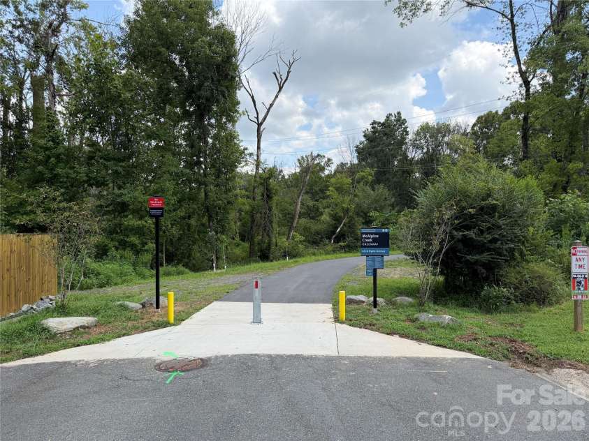 5808 Ryder Avenue, Charlotte, NC 28226.  MLS# CAR4411559, YatesRealty ID 42178. 