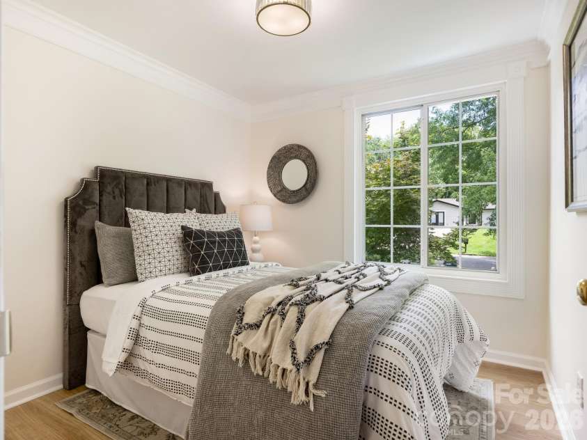 5808 Ryder Avenue, Charlotte, NC 28226.  MLS# CAR4411559, YatesRealty ID 42178. Guest BR 2