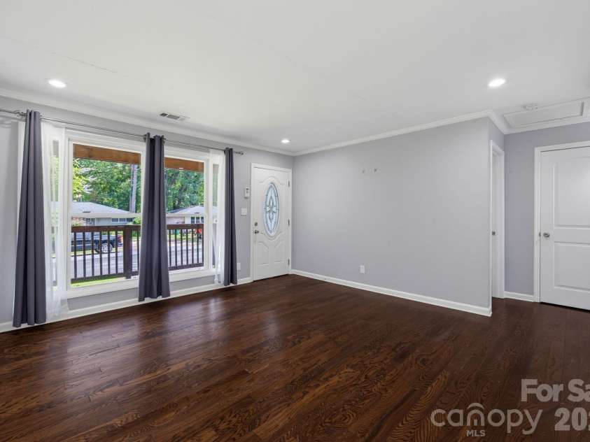 1742 Herrin Avenue, Charlotte, NC 28205.  MLS# CAR4411912, YatesRealty ID 42180. 