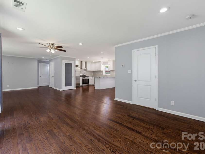 1742 Herrin Avenue, Charlotte, NC 28205.  MLS# CAR4411912, YatesRealty ID 42180. 