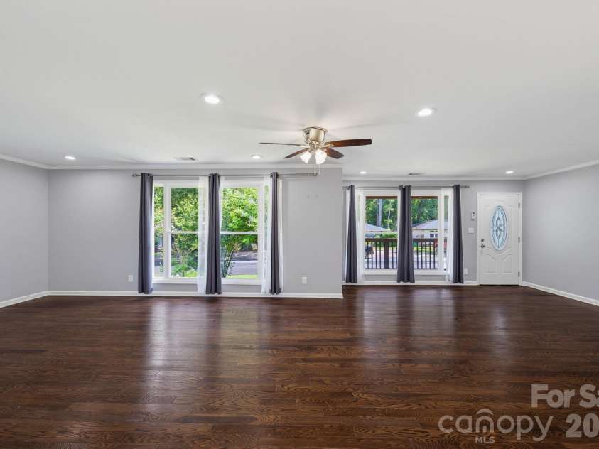 1742 Herrin Avenue, Charlotte, NC 28205.  MLS# CAR4411912, YatesRealty ID 42180. 