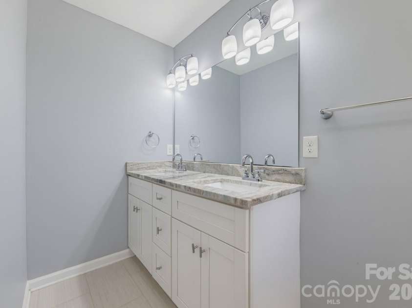 1742 Herrin Avenue, Charlotte, NC 28205.  MLS# CAR4411912, YatesRealty ID 42180. 