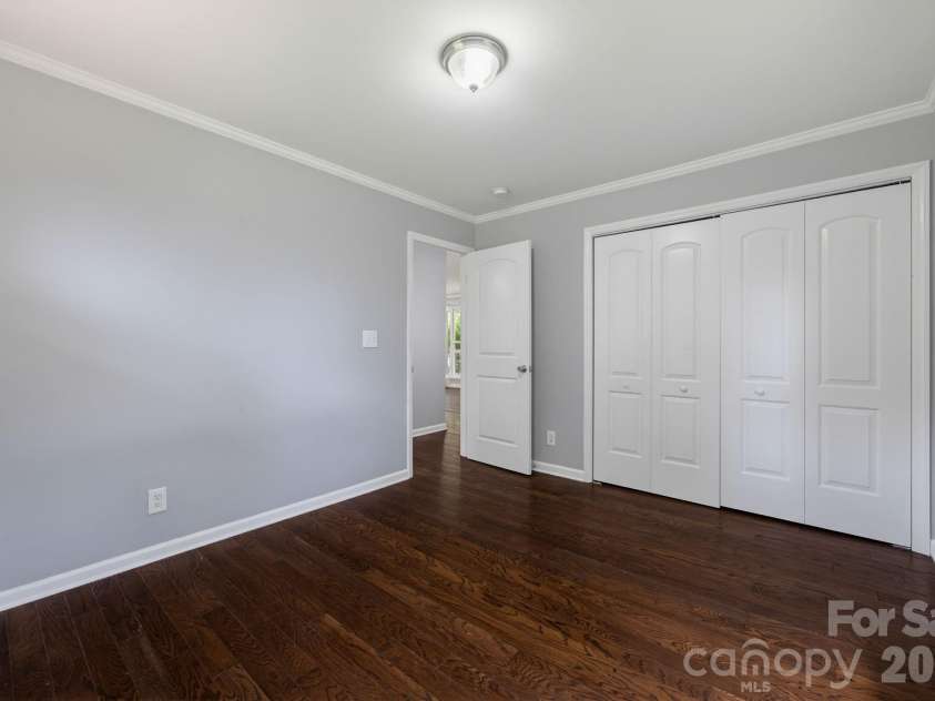1742 Herrin Avenue, Charlotte, NC 28205.  MLS# CAR4411912, YatesRealty ID 42180. 