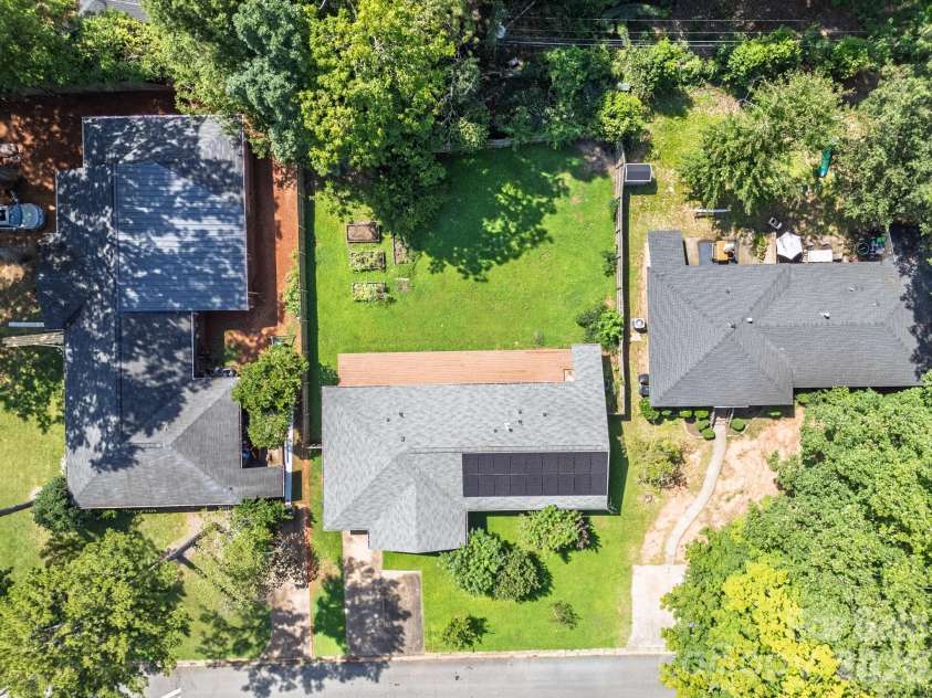 1742 Herrin Avenue, Charlotte, NC 28205.  MLS# CAR4411912, YatesRealty ID 42180. 
