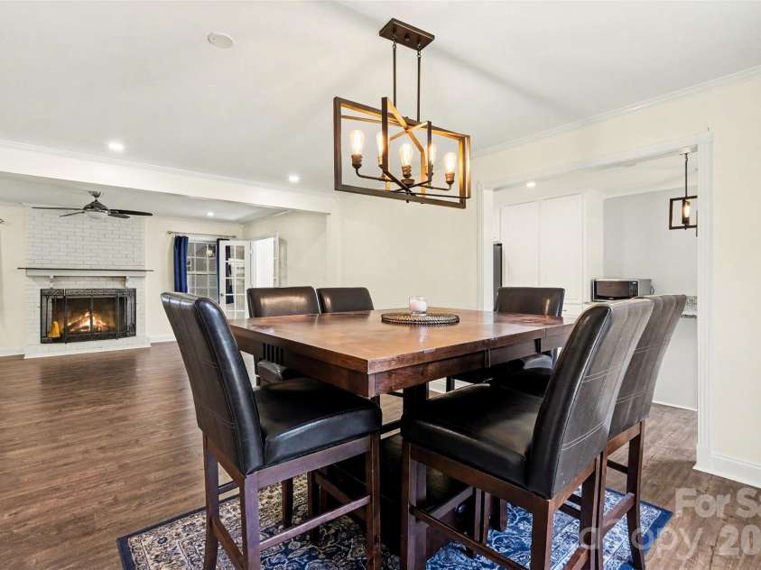 5734 Faulconbridge Road, Charlotte, NC 28227.  MLS# CAR4411161, YatesRealty ID 42181. 