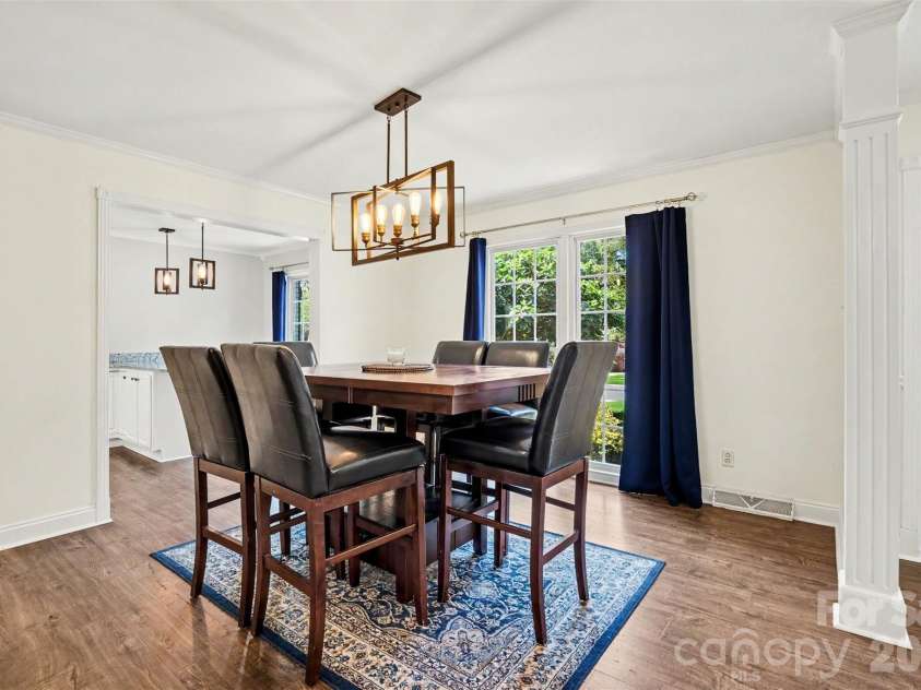 5734 Faulconbridge Road, Charlotte, NC 28227.  MLS# CAR4411161, YatesRealty ID 42181. 